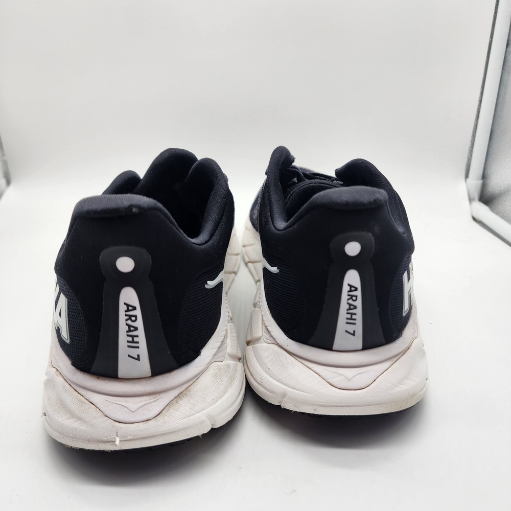Hoka Arahi 7 Wide Black White Running Shoes Womens 10D 1147890 BWHT Sneakers - Picture 3 of 9